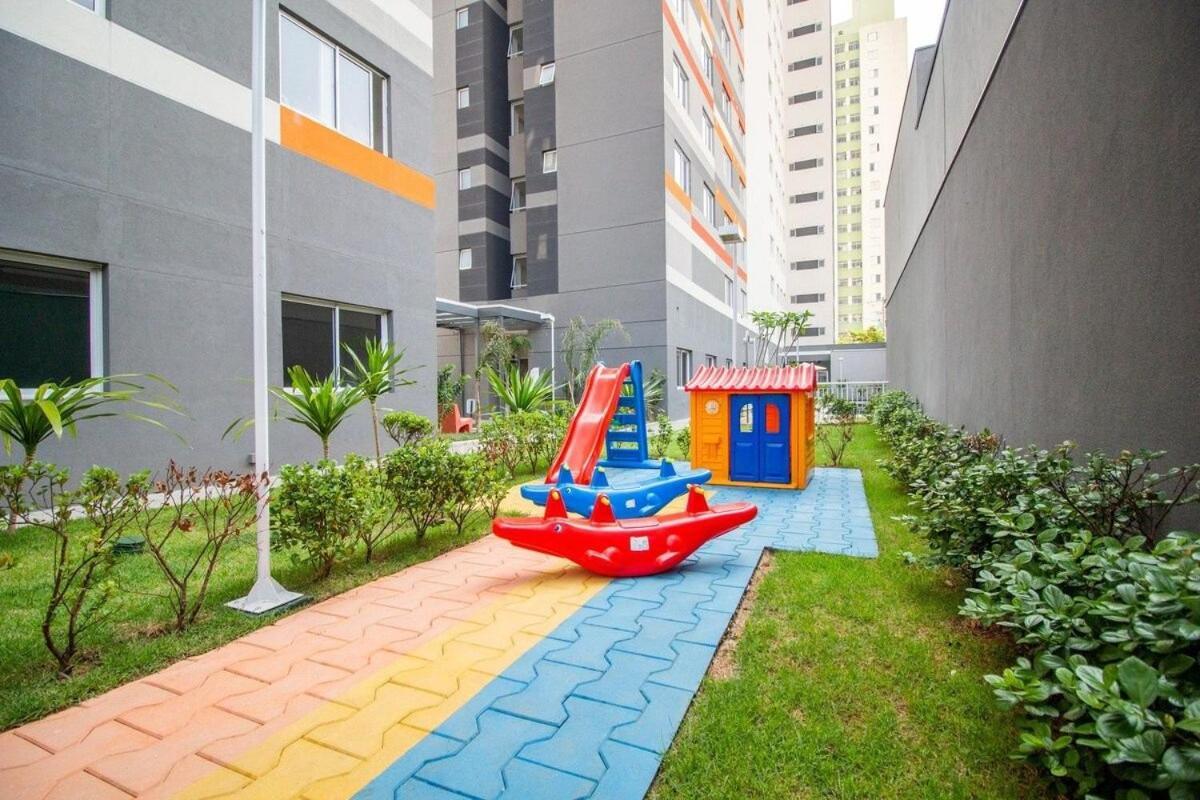Formoso No Bras Com Piscina/metro Bras * São Paulo